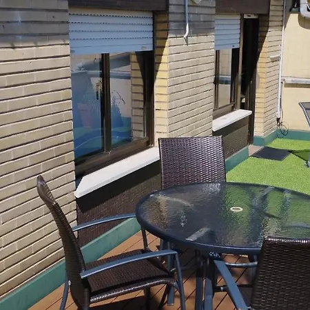 Apartment Atico Auditorio Disfrute Sus 40 Metros De Terraza Orientada Al Sur